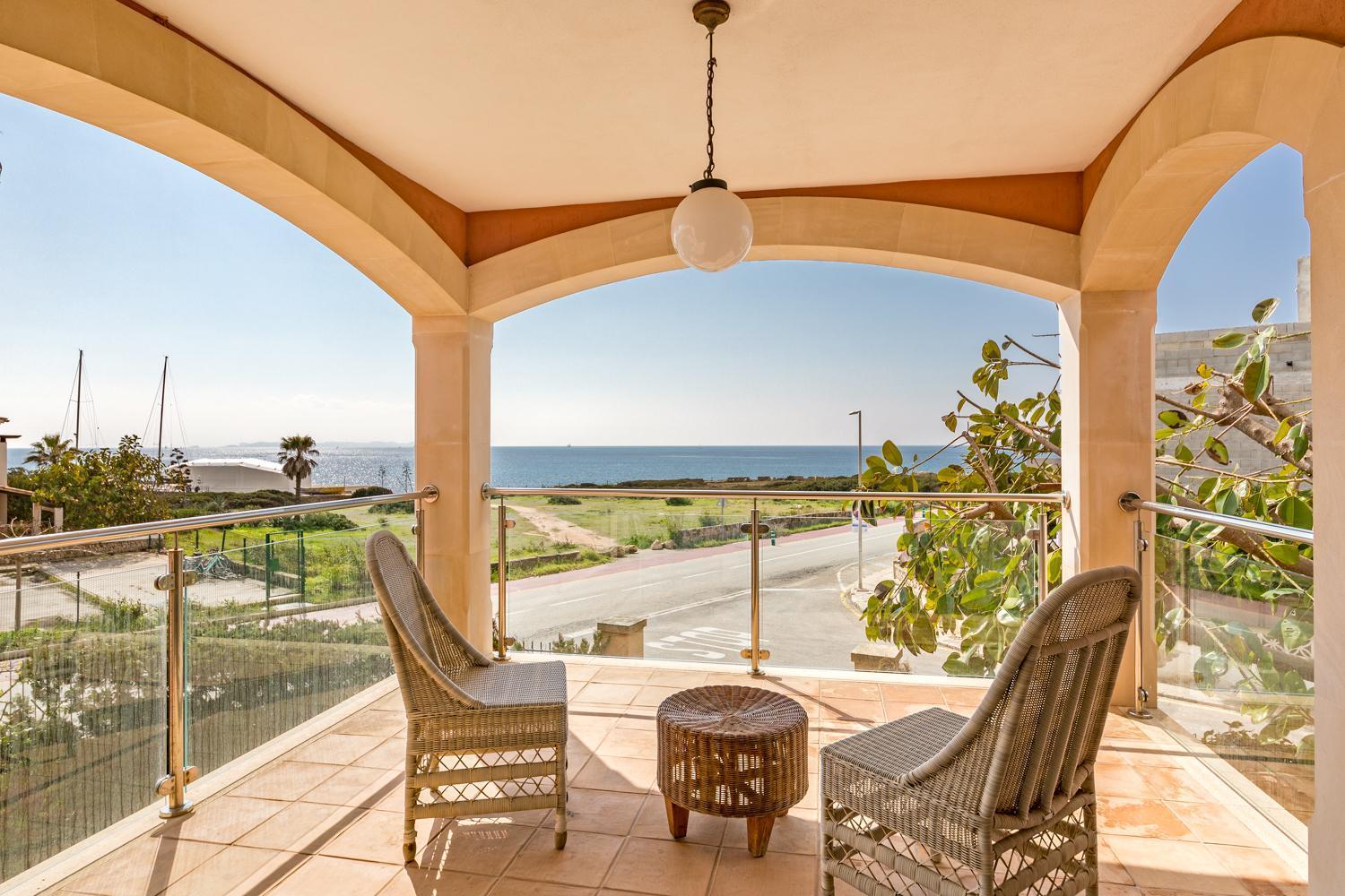 Mallorca Finca Haus Mit Pool Direkt Am Meer Es Trenc, Bootstour Moeglich Sa Ràpita Екстериор снимка