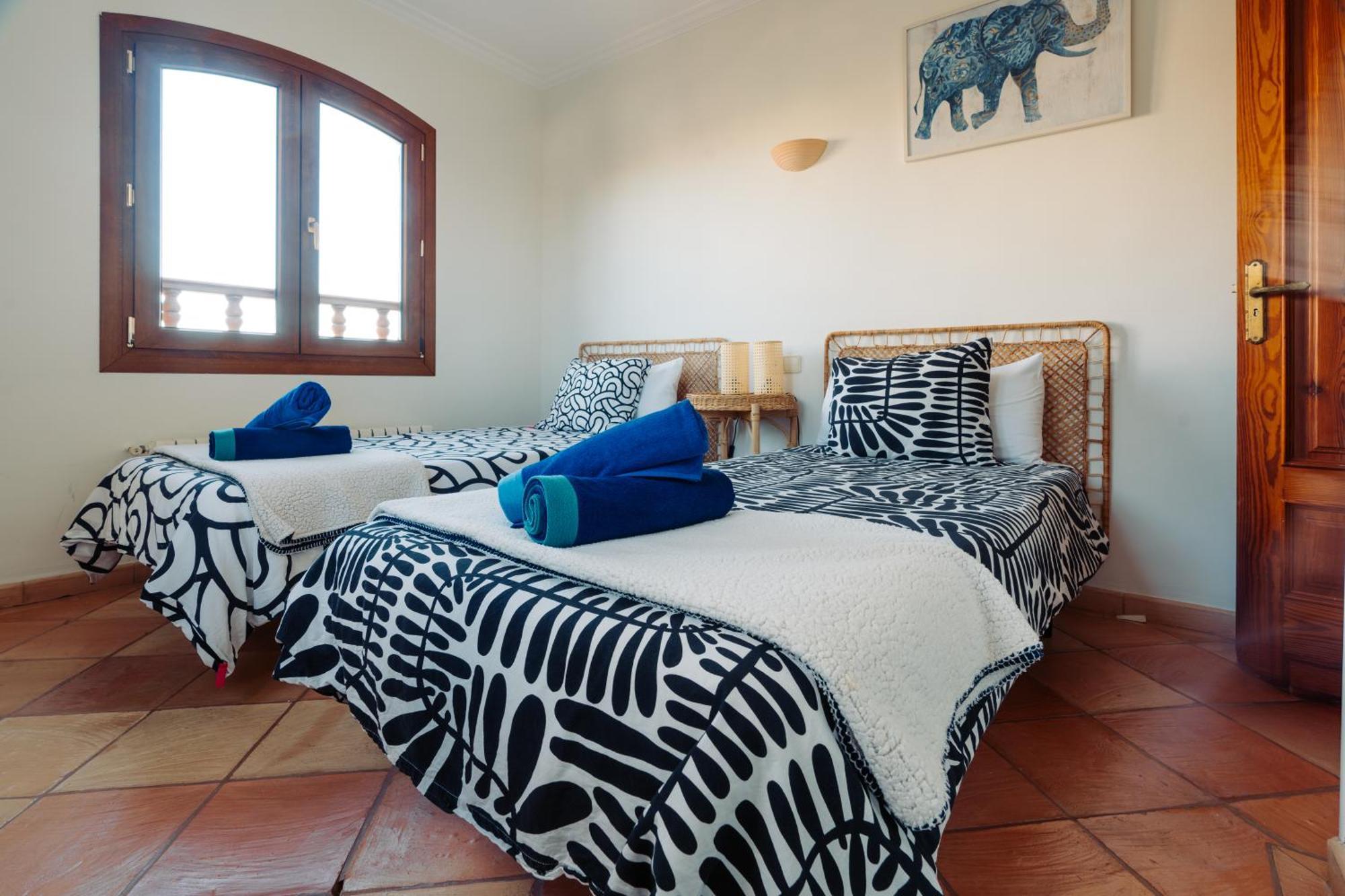 Mallorca Finca Haus Mit Pool Direkt Am Meer Es Trenc, Bootstour Moeglich Sa Ràpita Екстериор снимка